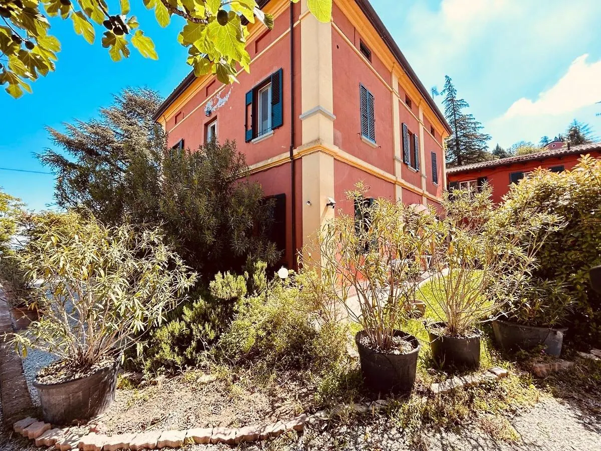 Homeby, Studio Persichetto Bologna Santa Viola Apartment
